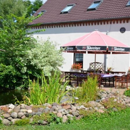 Storchennest An Der Spree In Radinkendorf Beeskow Exterior foto